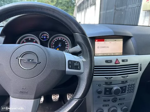 Opel Astra GTC 1.7 CDTi