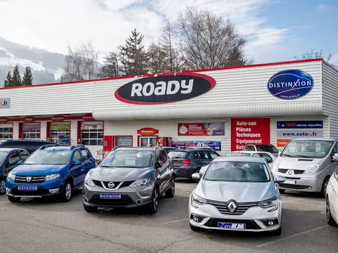 RENAULT R5