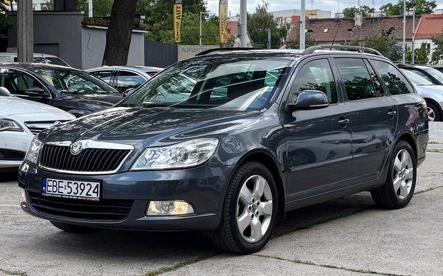 Skoda Octavia II Polift