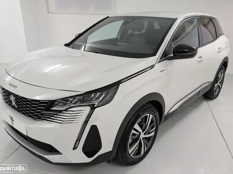 Peugeot 3008 1.6 Hybrid Allure Pack e-EAT8