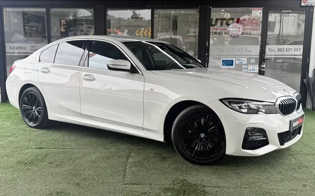BMW 330 e Pack M Auto