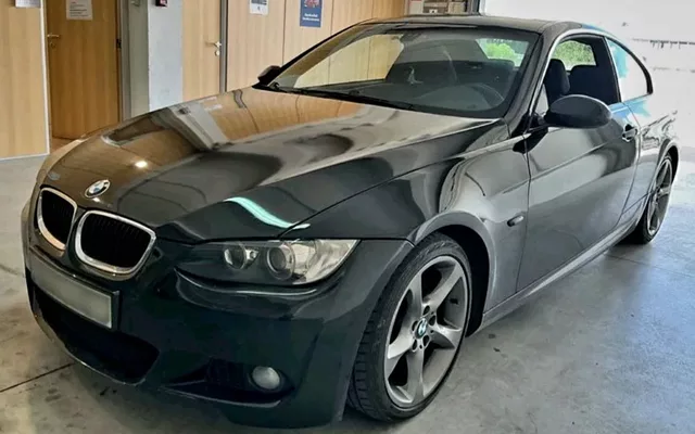 BMW 320 d Coupe