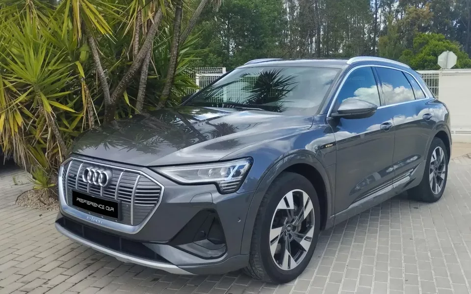 Audi e-tron 55 quattro S line