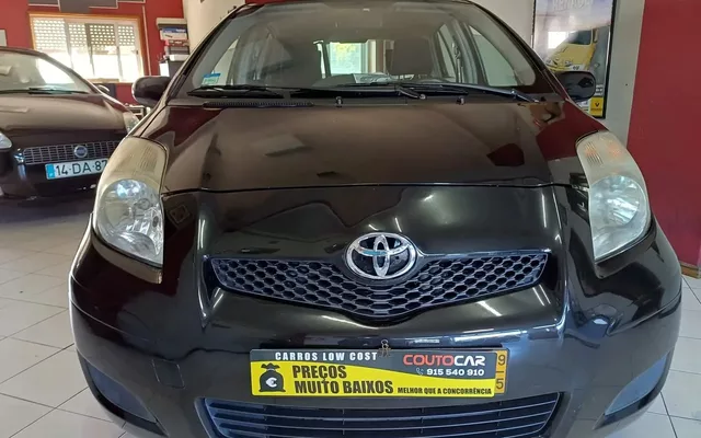 Toyota Yaris 1.0 VVT-i AC Manual