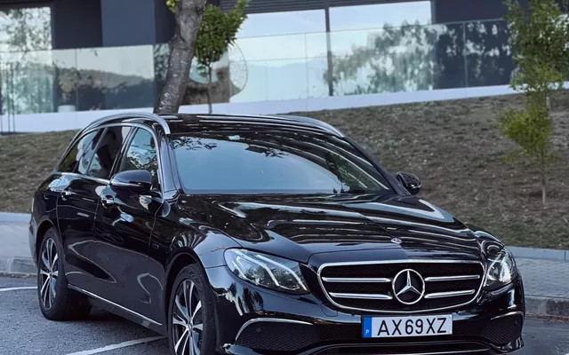 Mercedes-Benz E 300 Bluetec Hybrid Avantgarde