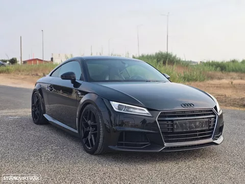 Audi TT Coupé 2.0 TDI S-line