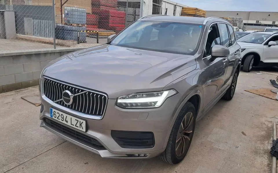 VOLVO XC90 VOLVO (O) 2.0 B5 D AWD Momentum Pro Auto - 44090€ en Burgos