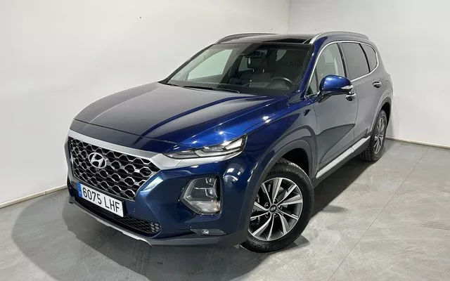 HYUNDAI Santa Fe Santa Fe Tm 2.2CRDi Style DK 4x4 Aut. - 27898€ en Almendralejo