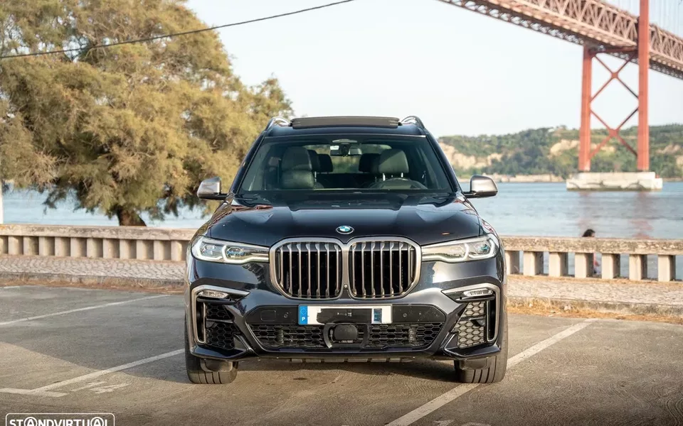 BMW X7 M50d