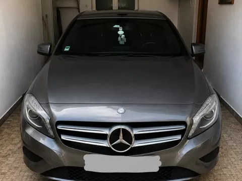 Mercedes-Benz A 180