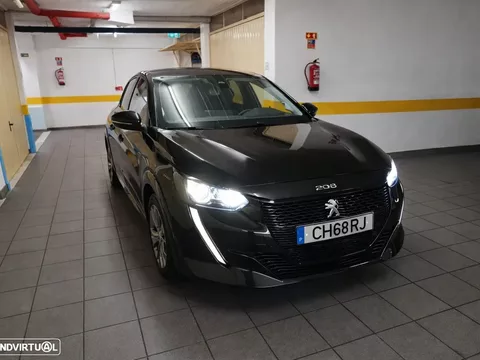 Peugeot e-208 E-Style