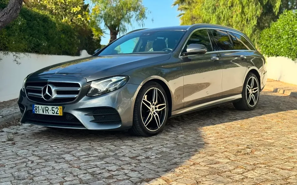 Mercedes-Benz E 220 d AMG 7L