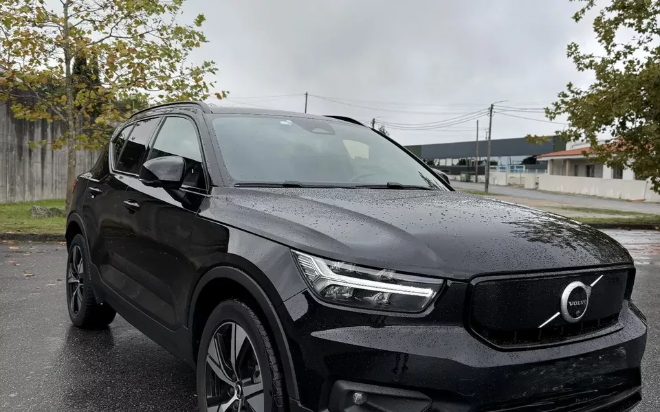 Volvo XC 40 Recharge 78 kWh Twin Motor Core