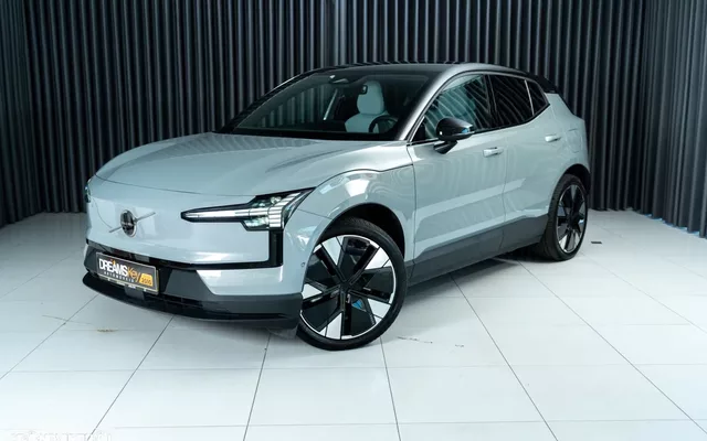 Volvo EX30 Twin Motor Performance AWD Ultra