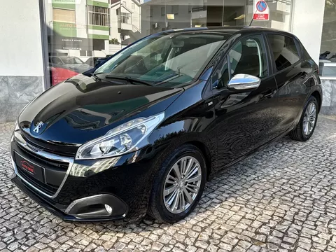 Peugeot 208 1.6 BlueHDi Style
