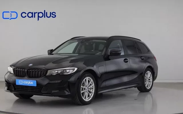 BMW 330 e Auto