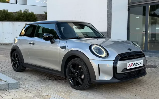 MINI 3 Portas Cooper Classic Auto