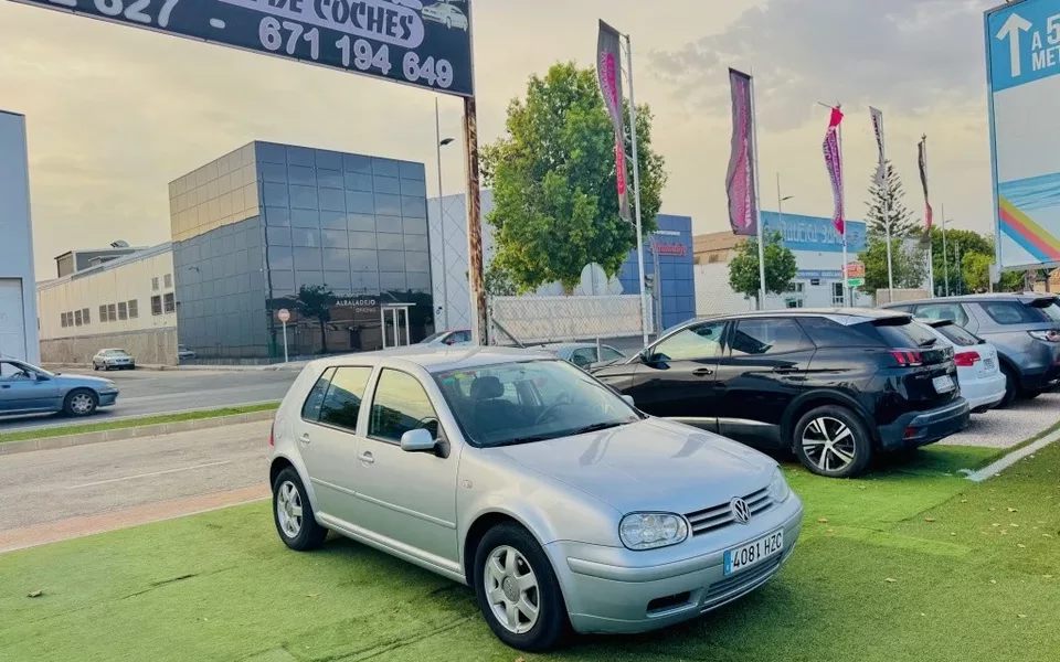 VOLKSWAGEN Golf Golf 1.9SDI Conceptline