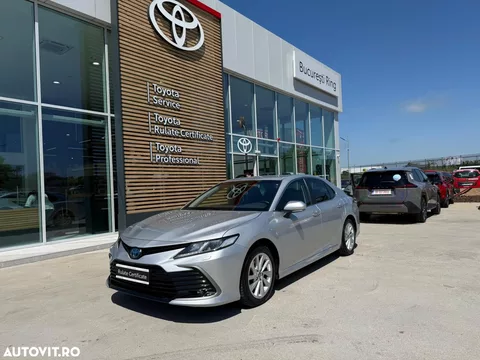 Toyota Camry 2.5 Business 2022
