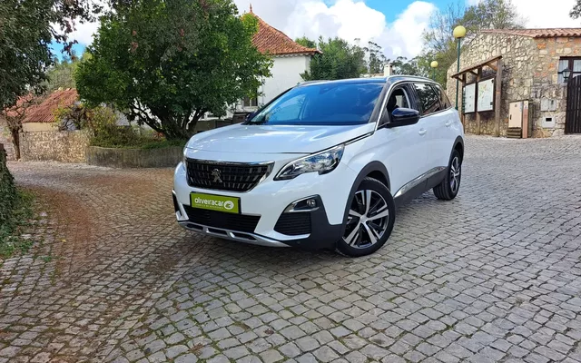 Peugeot 5008 BlueHDI 130 EAT8 Allure