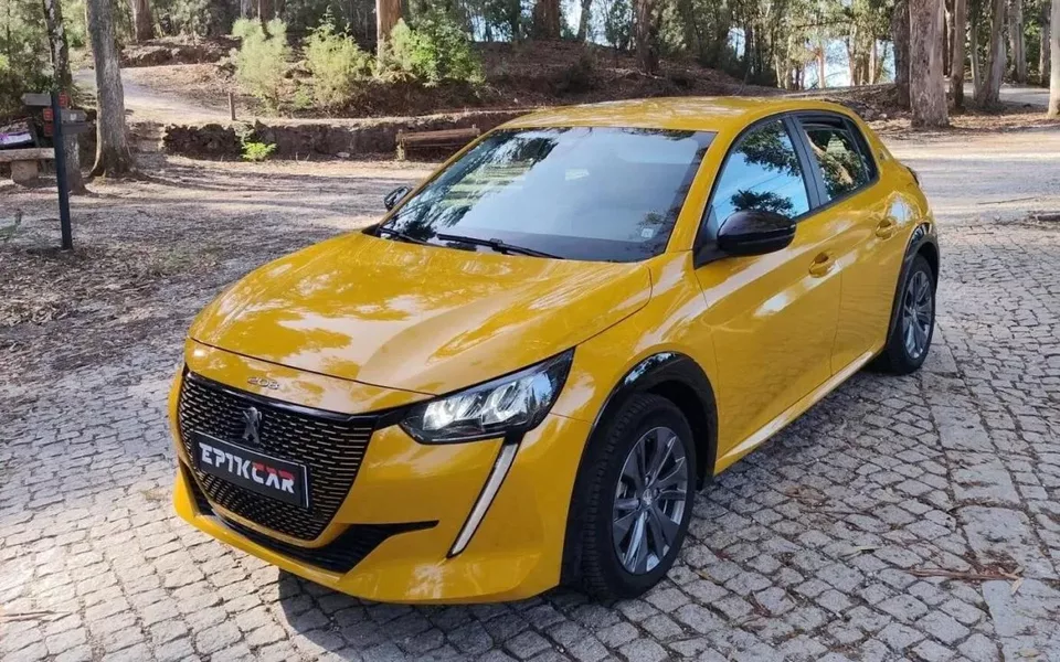 Peugeot e-208 50 kWh Active