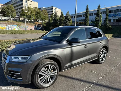 Audi Q5 2.0 TDI quattro S-line S-tronic