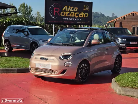 Fiat 500e La Prima