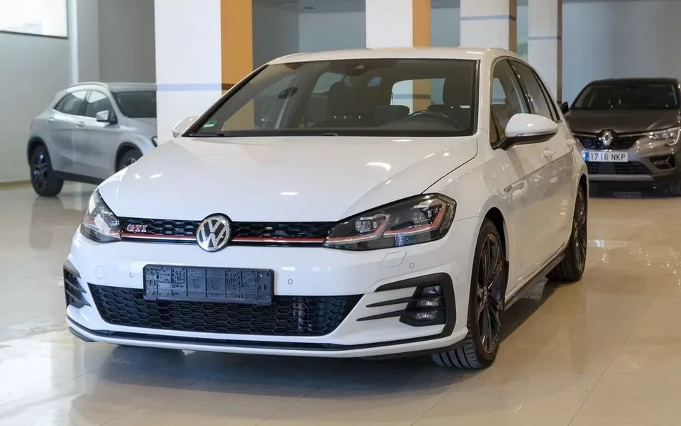 VOLKSWAGEN Golf Golf 2.0 TSI GTI Performance DSG7 180kW