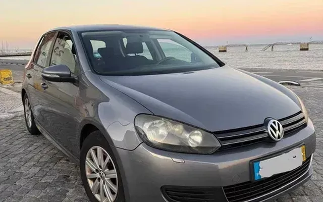 VW Golf 1.6 TDi Trendline BlueMotion