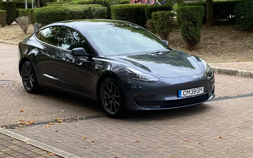 Tesla Model 3 Long Range Tração Integral