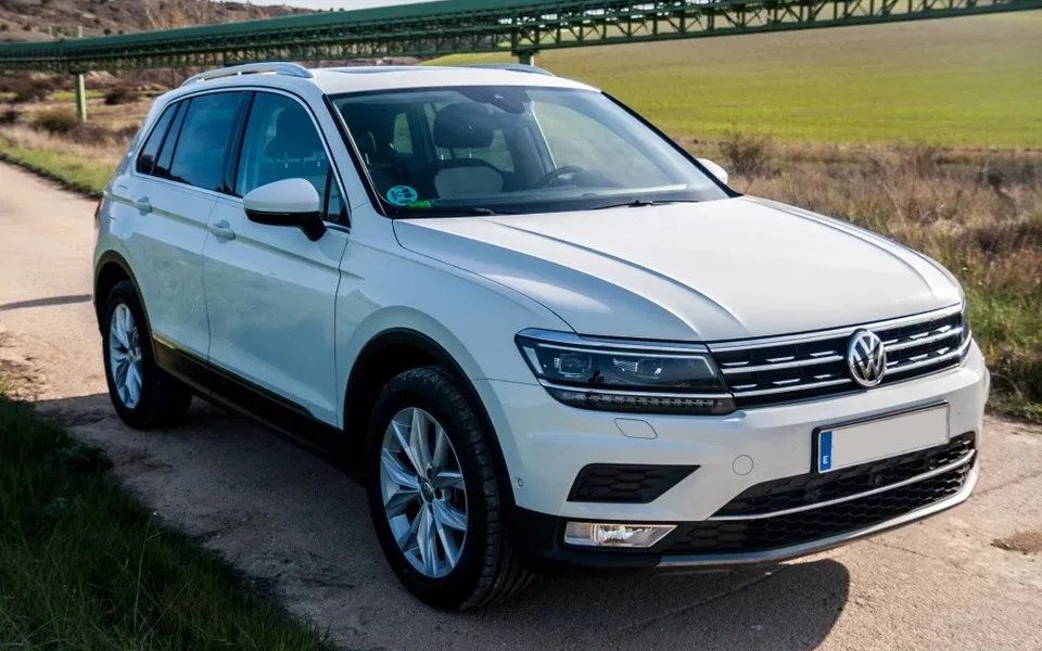 VOLKSWAGEN Tiguan Tiguan 2.0TDI BMT Sport 4Motion DSG 150