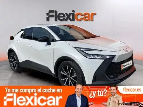 TOYOTA C-HR 1.8 Advance Hybrid 140