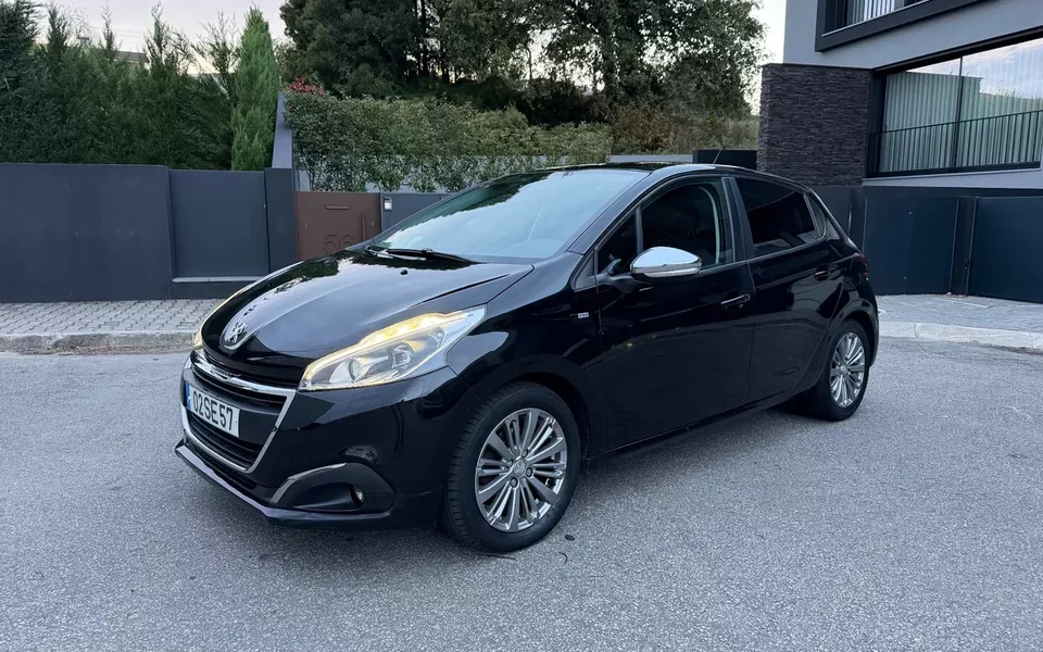 Peugeot 208 1.2 PureTech Style