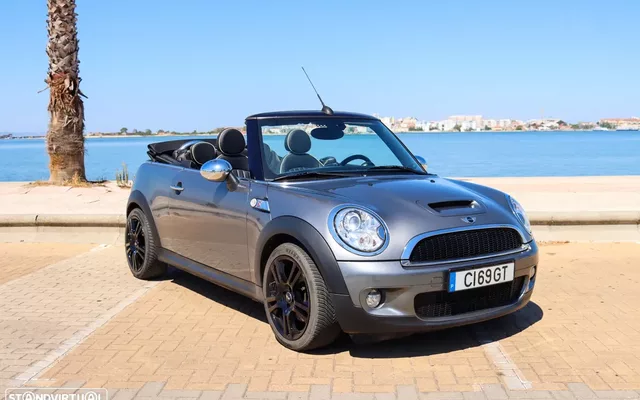 MINI Cabrio Cooper S