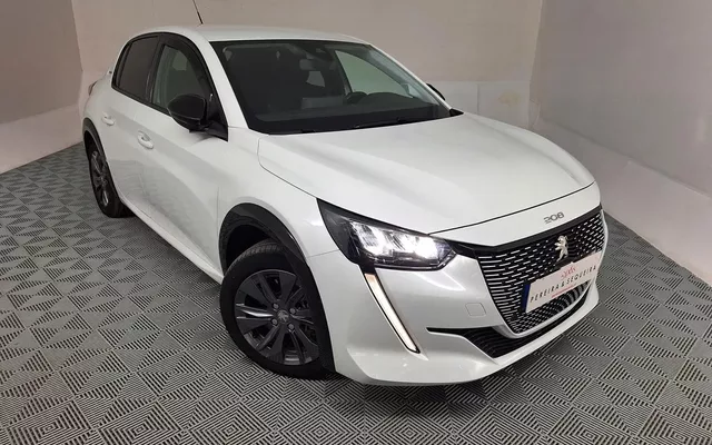 Peugeot e-208 E-Style