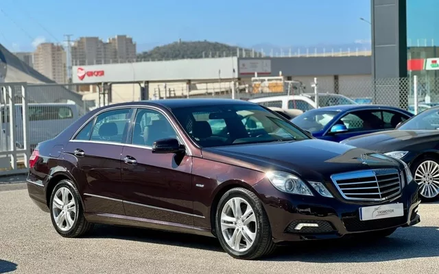MERCEDES-BENZ Clase E E 350CDI BE Avantgarde Aut.