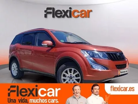 MAHINDRA XUV500 AWD (4X4) W8 - 7 plazas