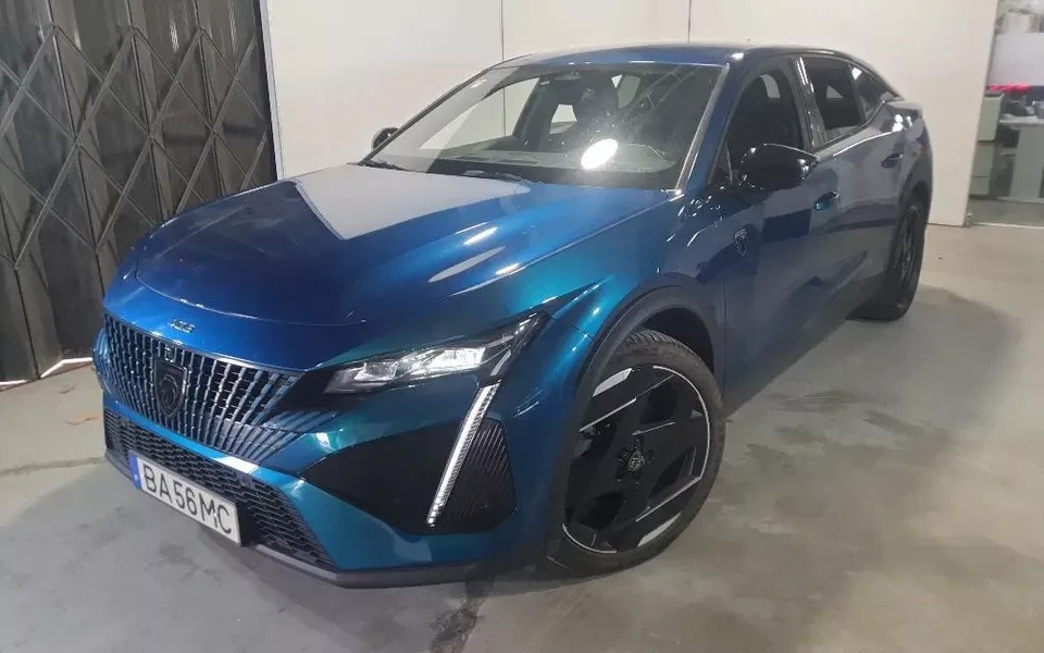 Peugeot 408 1.6 Hybrid GT e-EAT8