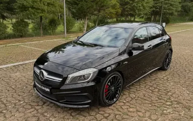 Mercedes-Benz A 45 AMG 2015 4Matic Speedshift 7G-DCT