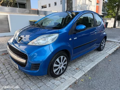 Peugeot 107 1.0 Millesim 200