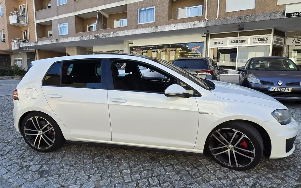 VW Golf