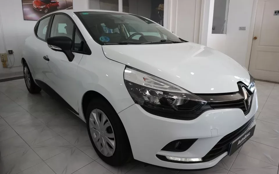 RENAULT Clio Business TCe 66kW (90CV) GLP -18