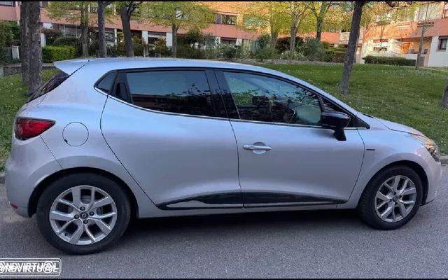 Renault Clio (Energy) TCe 90 Start & Stop LIMITED
