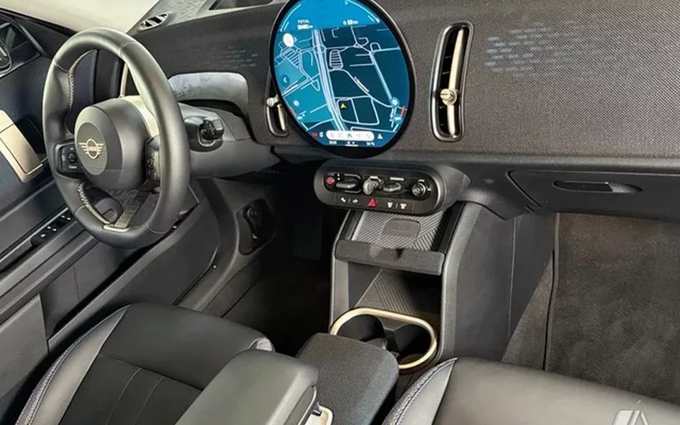 MINI Countryman D 120 kW (163 CV)