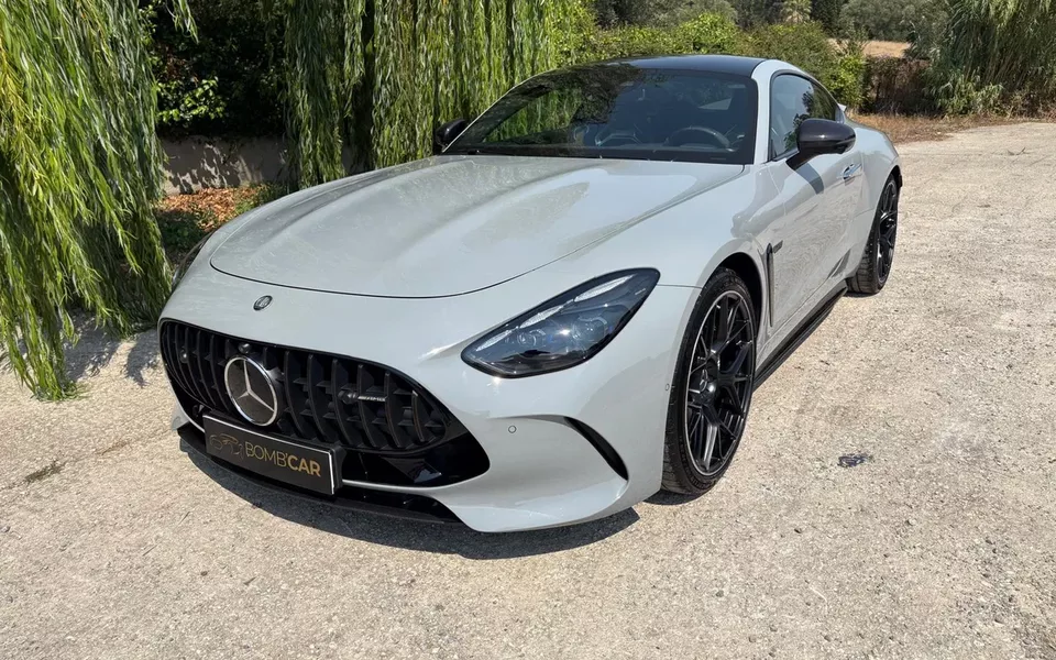Mercedes-Benz AMG GT 63 4MATIC+ 2D Speedshift MCT 9G