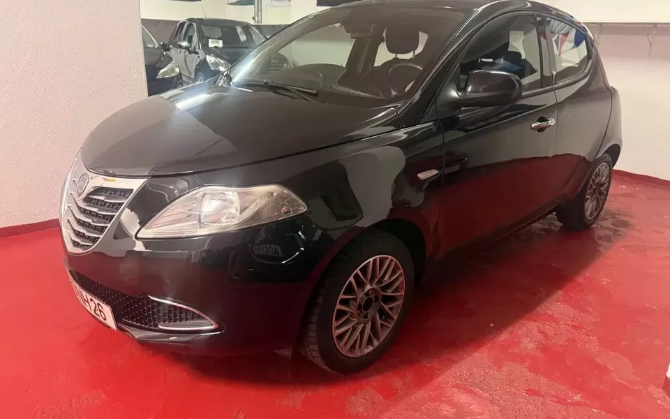 Lancia Ypsilon 1.3 M-jet S&S Gold