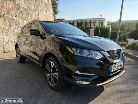 Nissan Qashqai 1.3 DIG-T N-Connecta DCT