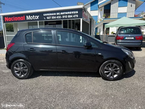 Opel Corsa 1.2 Enjoy
