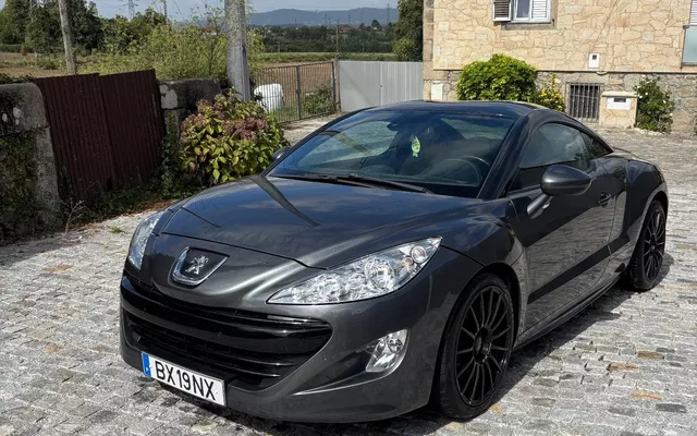 Peugeot RCZ 1.6 200 THP