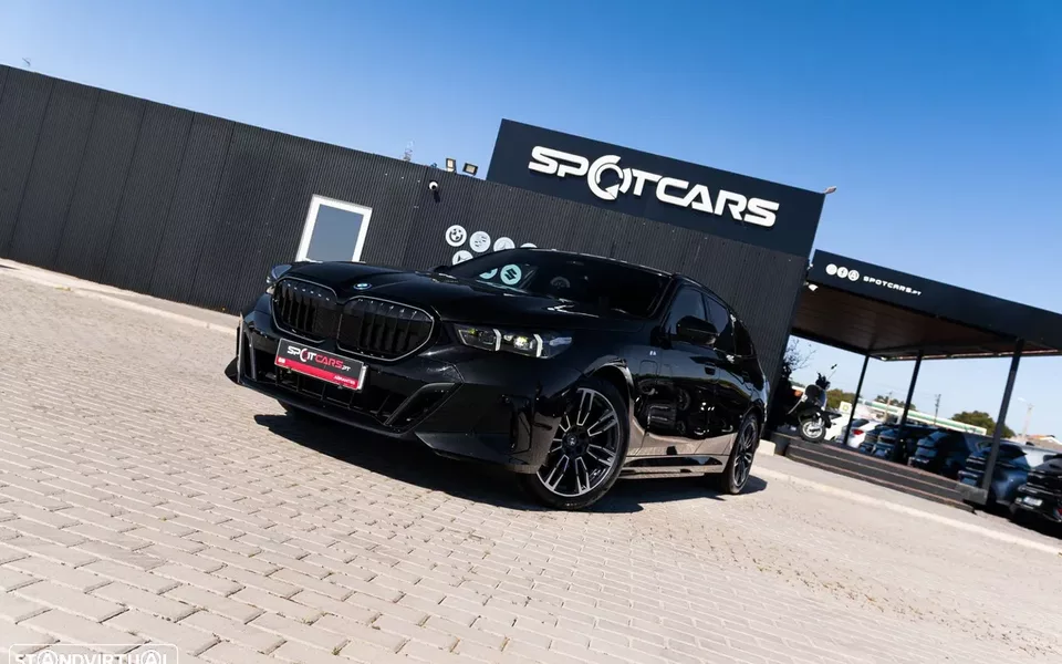 BMW 530 e Pack Desportivo M